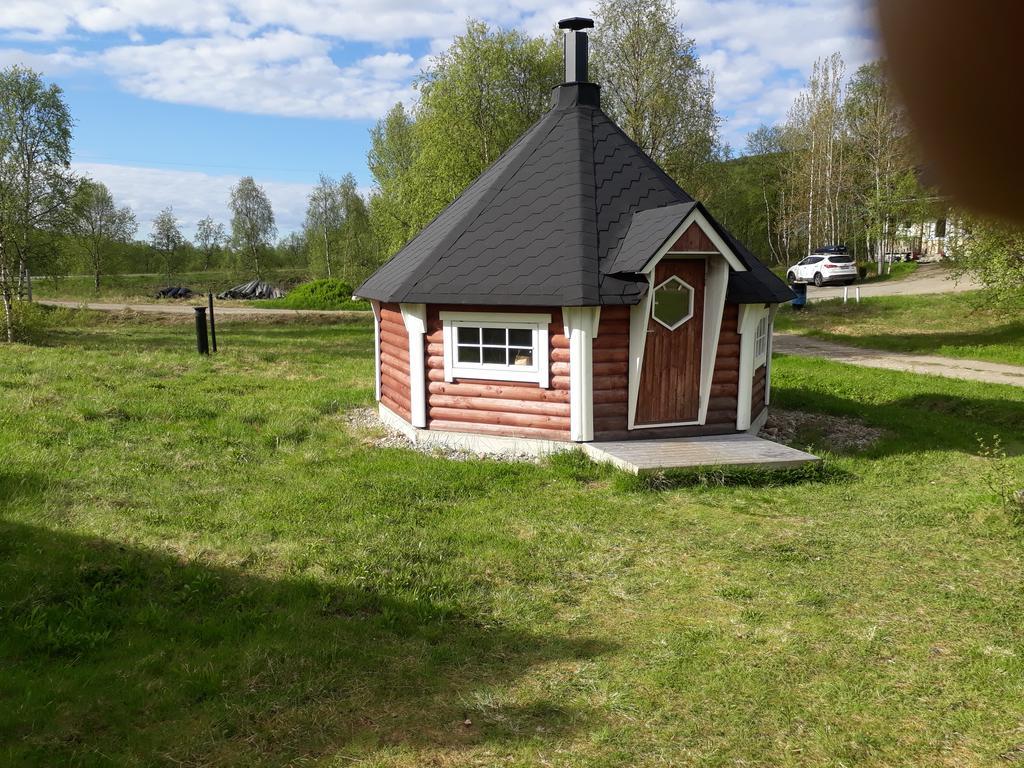 Lapinkylae Hotel Utsjoki Exterior photo